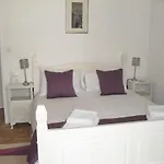 Bed & Breakfast Le Grand Chemin De La Vie Montcaret