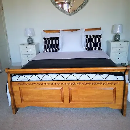 Le Grand Chemin De La Vie Bed & Breakfast Montcaret