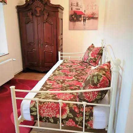Le Grand Chemin De La Vie Bed and breakfast