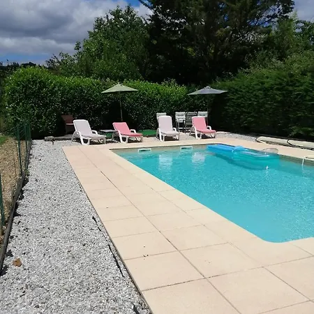 Le Grand Chemin De La Vie Bed & Breakfast Montcaret
